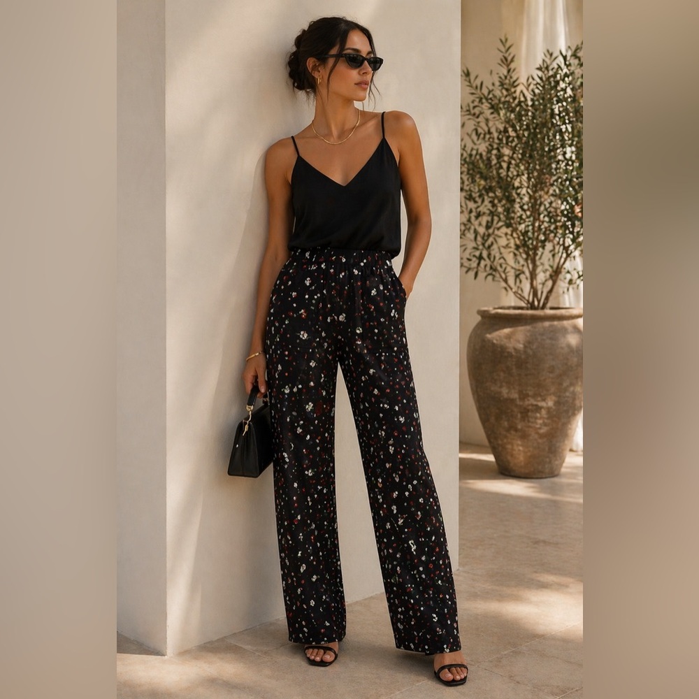 Ganni Nolana Silk Floral Pants Black Stretch Waist MSRP: $295 |‎ size 36 / small
